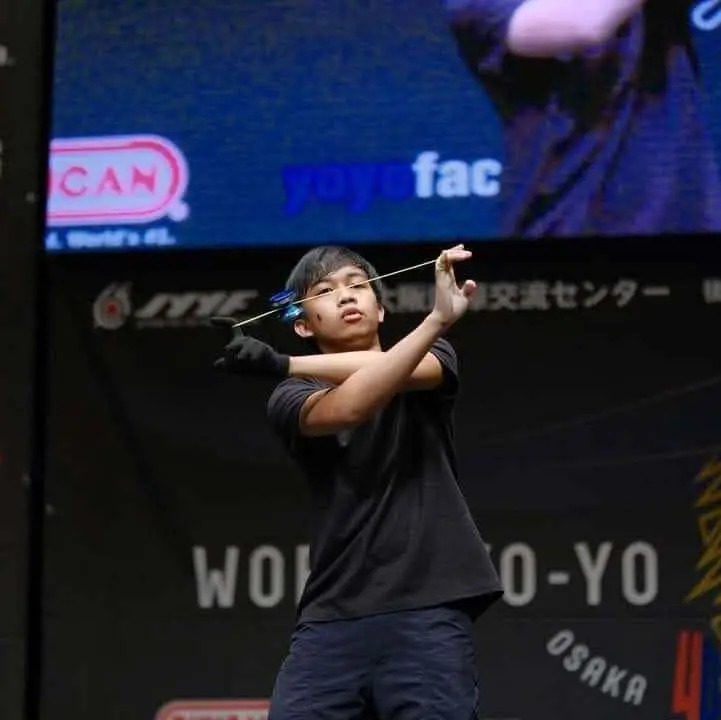 Aldrin Brylle E. Marapao – Professional Yo-Yo Performer 1