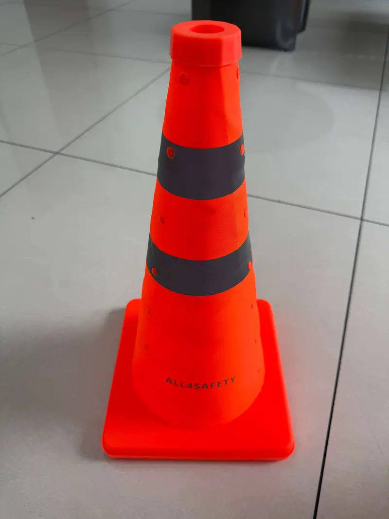 All4Safety High-Visibility Traffic Cones – Collapsible Safety Cones For Roadwork, Parking & Event Management 1