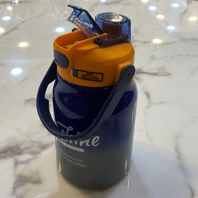 Blue Stainless Steel Vacuum Insulated Water Bottle 1