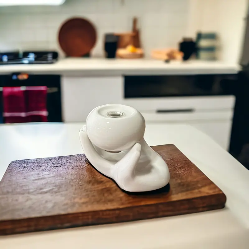 Danny Home Salt Dispenser With Adjustable Flow 1
