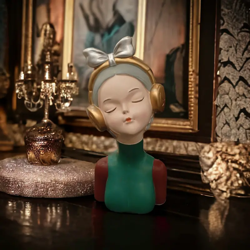 Green Nordic Girl Sculpture – Minimalist Home Accent 1
