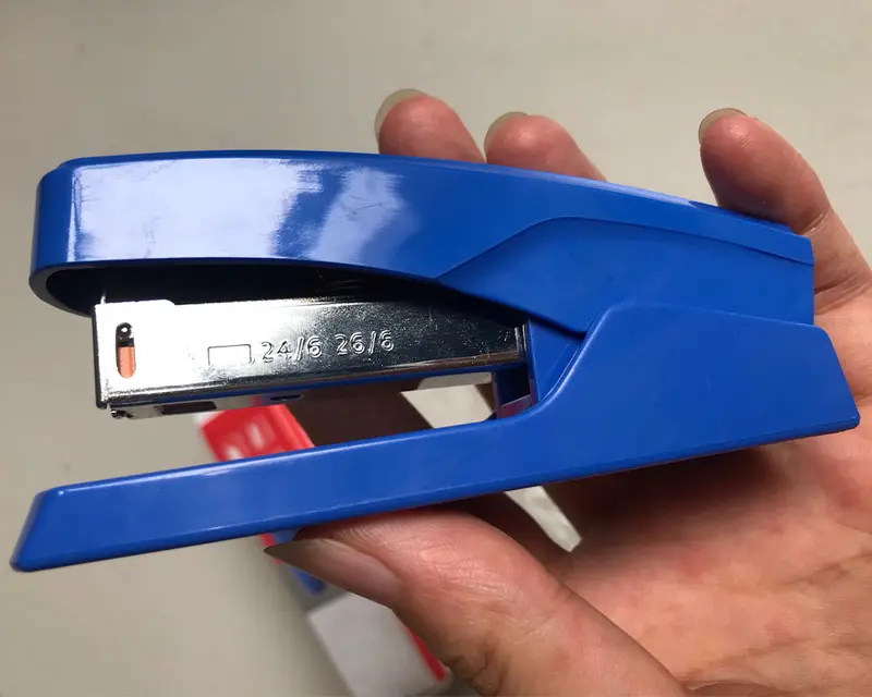 Justion Heavy-Duty Desktop Stapler – 20-Sheet Capacity, Portable Metal Office Stapler For Home, School, Or Workspace 1