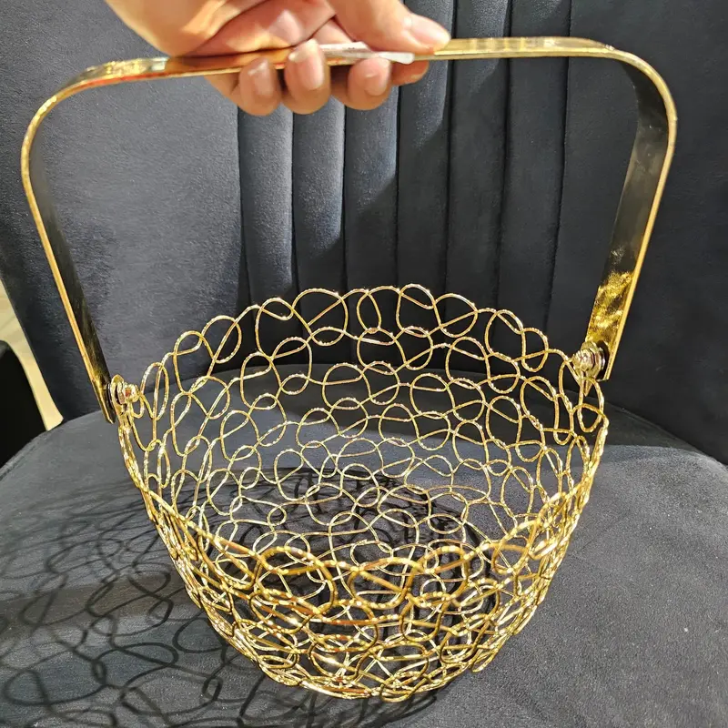 Medium Gold-Tone Fruit Serving Basket 1
