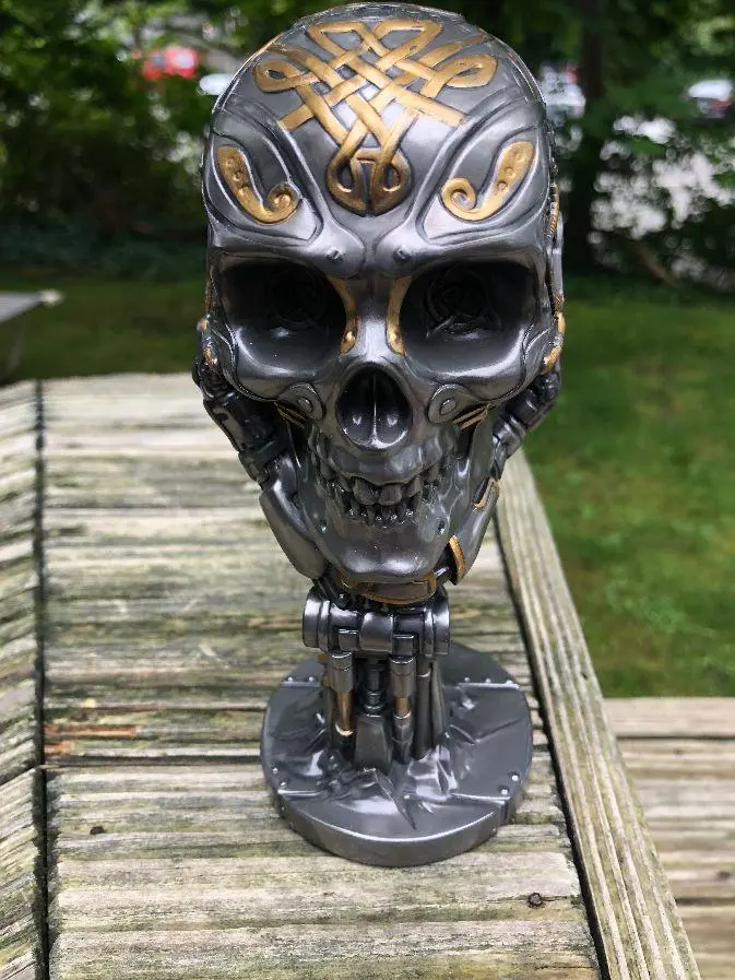 Steampunk Skull Mechanical Hand Sculpture 1