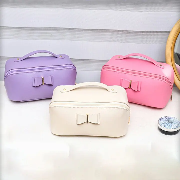 Waterproof Compact Cosmetic Travel Organizer – Foldable & Lightweight 1