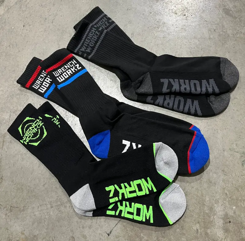 Wrenchworkz Crew Socks – Durable & Comfortable 1